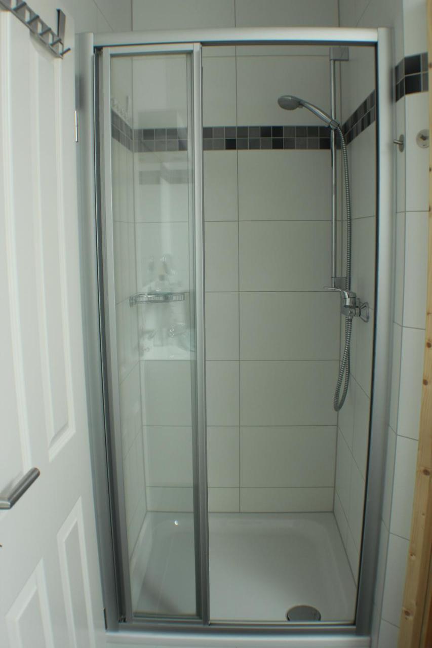 5*Ferienwohnung Seeblick 4 Вендиш-Риц Экстерьер фото